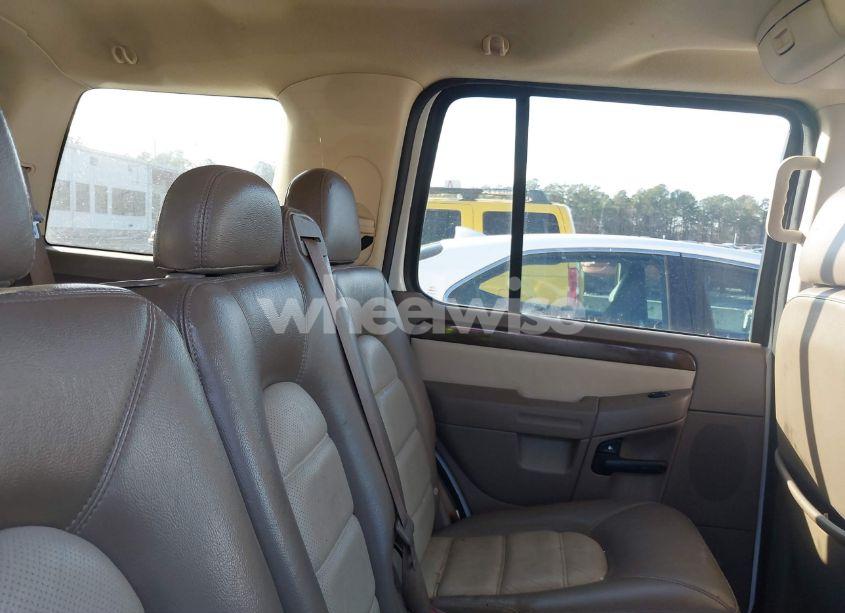 Photo 8 of 2005 Ford Explorer EDDIE BAUER (VIN 1FMDU64K55UB48788)