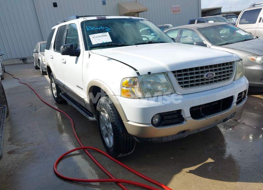 2005 Ford Explorer EDDIE BAUER (VIN 1FMDU64WX5UB50331) main photo