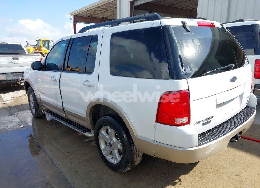 Photo 3 of 2005 Ford Explorer EDDIE BAUER (VIN 1FMDU64WX5UB50331)
