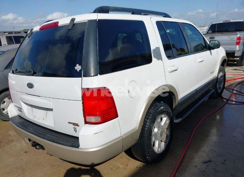 Photo 4 of 2005 Ford Explorer EDDIE BAUER (VIN 1FMDU64WX5UB50331)