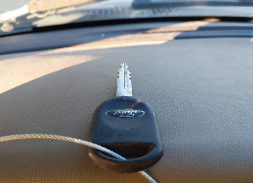 Photo 11 of 2003 Ford Explorer SPORT TRAC XLS/XLT (VIN 1FMDU67E33UA88402)