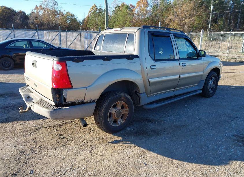 Photo 4 of 2003 Ford Explorer SPORT TRAC XLS/XLT (VIN 1FMDU67E33UA88402)
