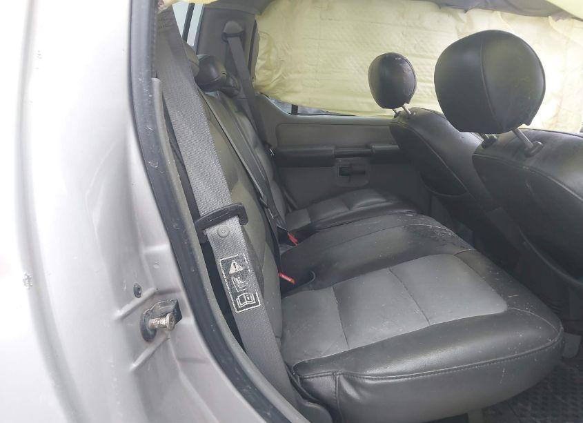 Photo 8 of 2003 Ford Explorer SPORT TRAC XLS/XLT (VIN 1FMDU67E53UC48926)