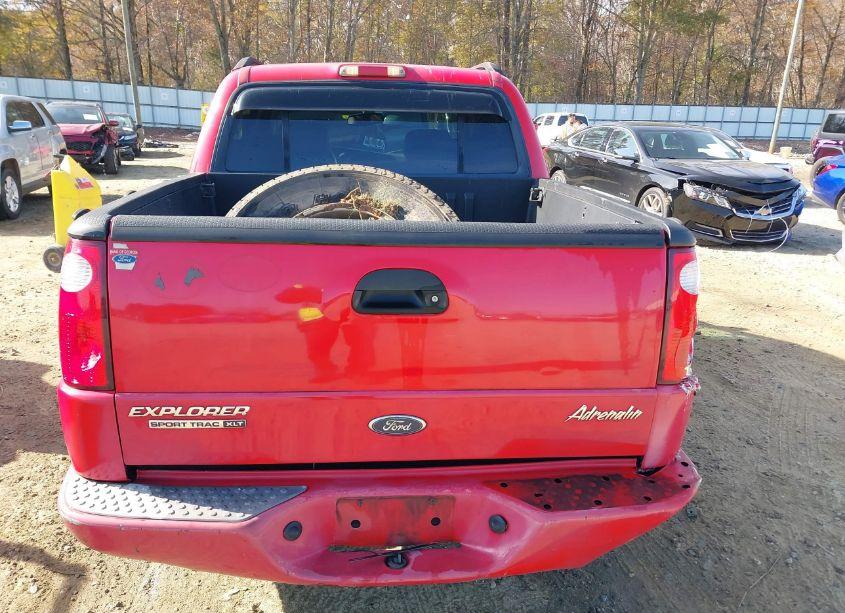 Photo 17 of 2005 Ford Explorer SPORT TRAC ADRENALIN/XLS/XLT (VIN 1FMDU67K05UA22754)