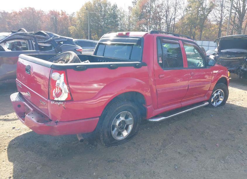 Photo 4 of 2005 Ford Explorer SPORT TRAC ADRENALIN/XLS/XLT (VIN 1FMDU67K05UA22754)