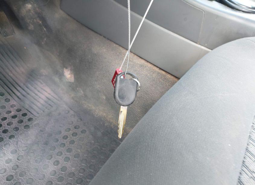 Photo 11 of 2004 Ford Explorer SPORT TRAC ADRENALIN/XLS/XLT (VIN 1FMDU67K44UA15546)