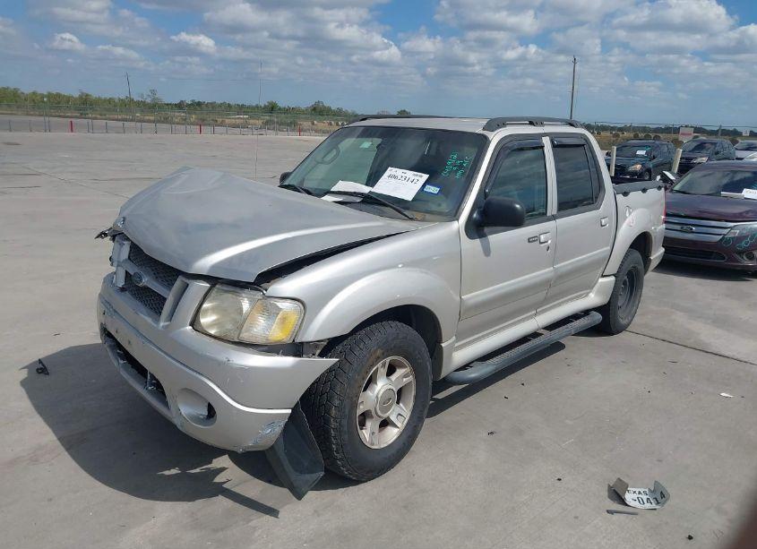 Photo 2 of 2004 Ford Explorer SPORT TRAC ADRENALIN/XLS/XLT (VIN 1FMDU67K44UA15546)