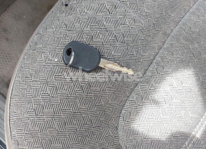 Photo 11 of 2005 Ford Explorer XLS/XLS SPORT (VIN 1FMDU72K55UA34007)