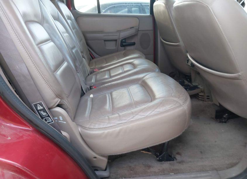 Photo 8 of 2002 Ford Explorer XLT (VIN 1FMDU73E02ZC43713)