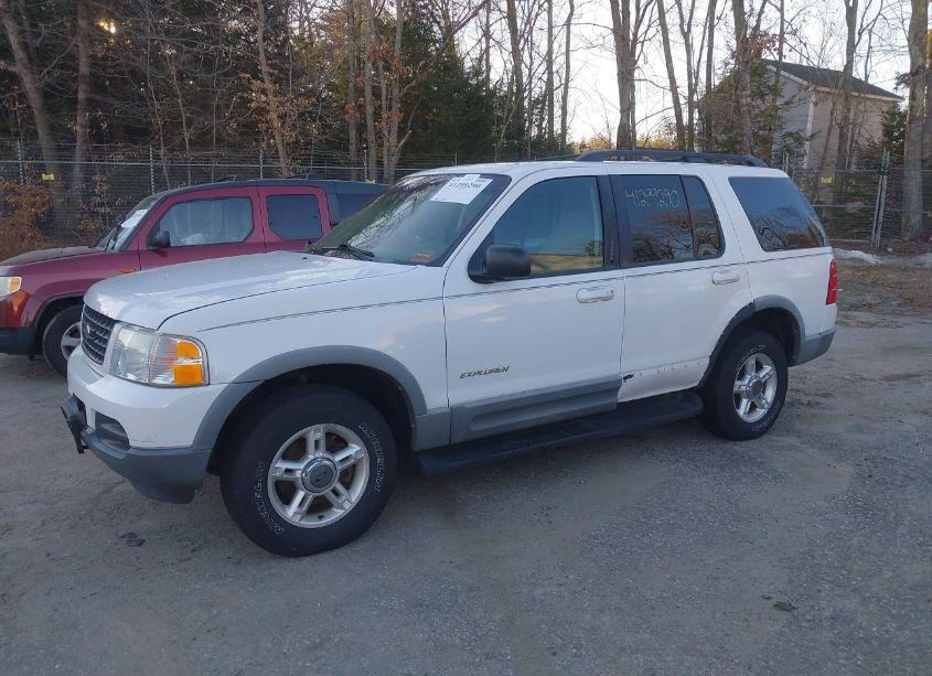 Photo 12 of 2002 Ford Explorer XLT (VIN 1FMDU73E12ZA10584)