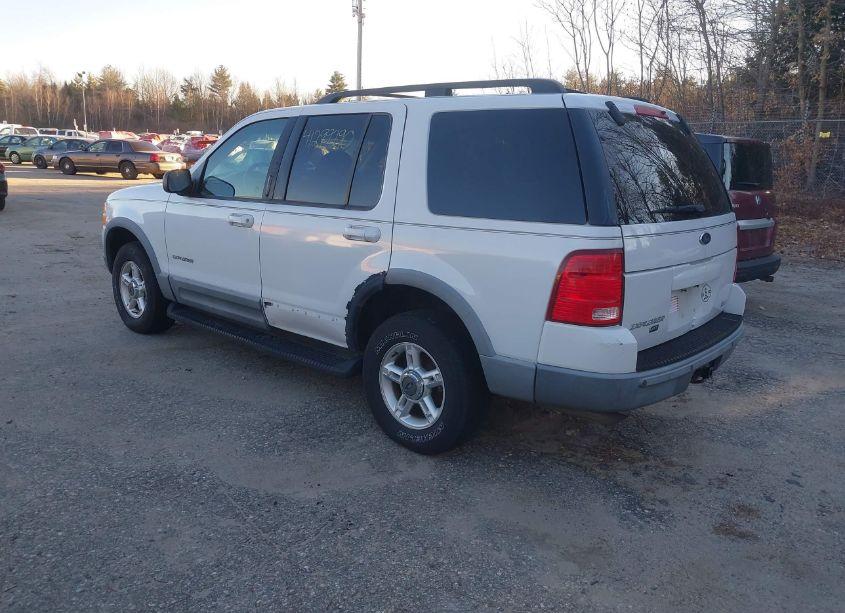 Photo 3 of 2002 Ford Explorer XLT (VIN 1FMDU73E12ZA10584)