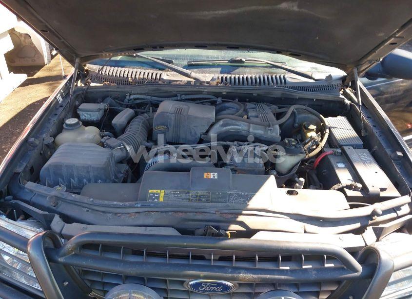 Photo 10 of 2002 Ford Explorer XLT (VIN 1FMDU73E32UC91283)