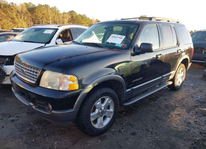Photo 2 of 2005 Ford Explorer XLT/XLT SPORT (VIN 1FMDU73E55UB87172)