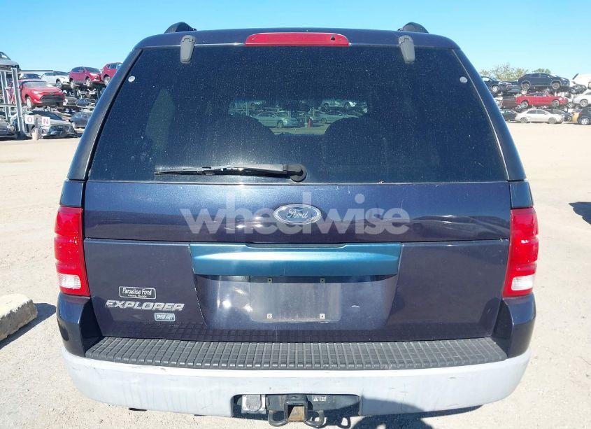 Photo 16 of 2002 Ford Explorer XLT (VIN 1FMDU73E62UB04392)