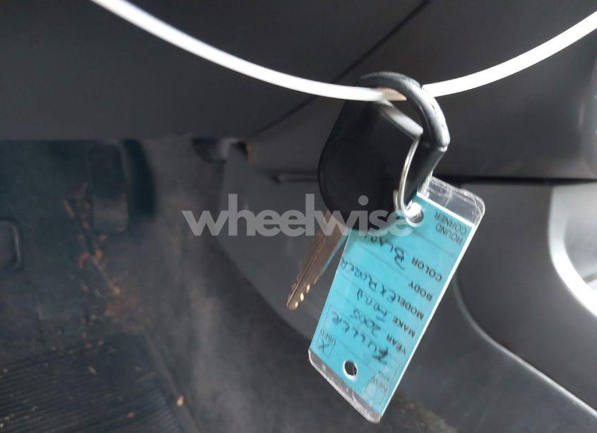 Photo 11 of 2005 Ford Explorer XLT/XLT SPORT (VIN 1FMDU73E65UA51729)