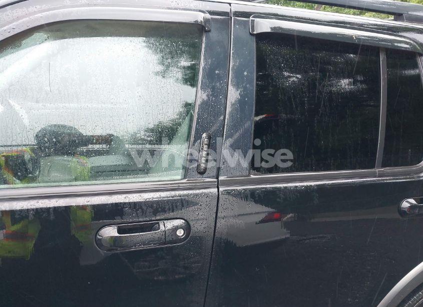 Photo 14 of 2005 Ford Explorer XLT/XLT SPORT (VIN 1FMDU73E65UA51729)