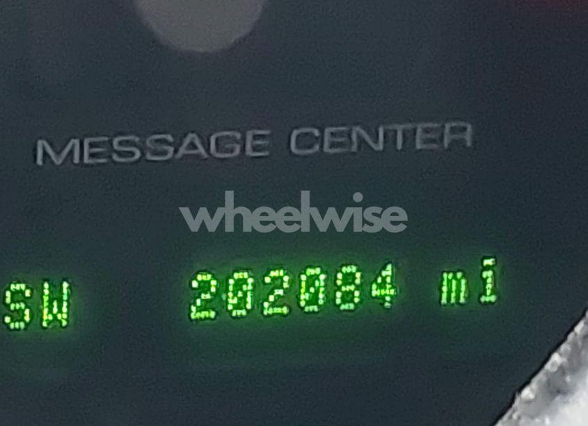 Photo 15 of 2005 Ford Explorer XLT/XLT SPORT (VIN 1FMDU73E65UA51729)