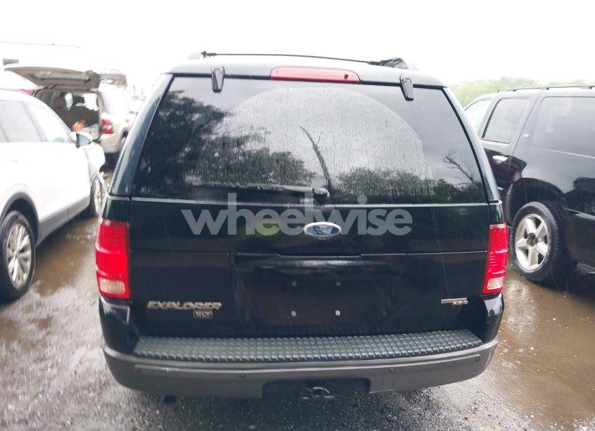 Photo 16 of 2005 Ford Explorer XLT/XLT SPORT (VIN 1FMDU73E65UA51729)