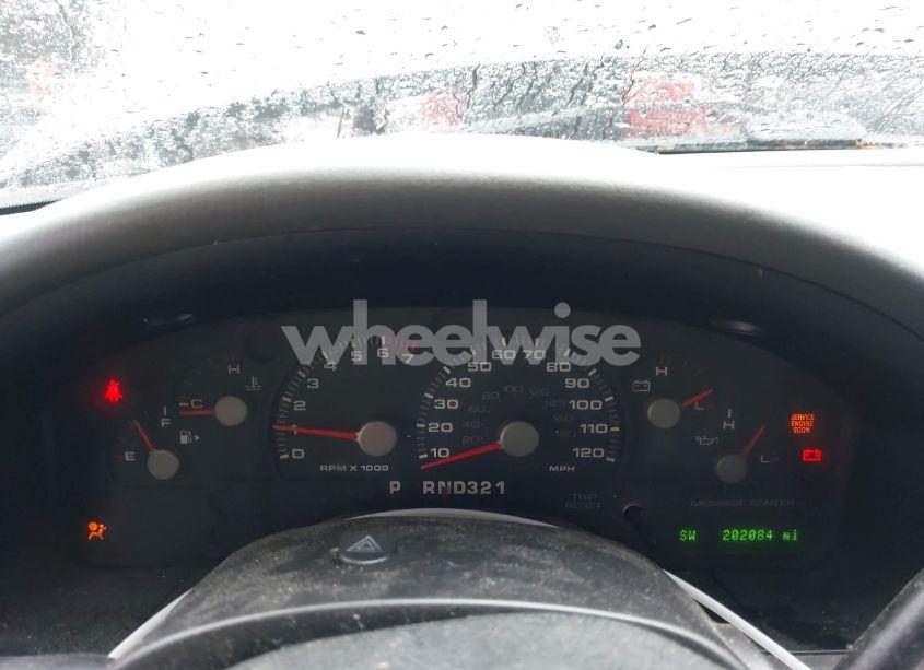 Photo 7 of 2005 Ford Explorer XLT/XLT SPORT (VIN 1FMDU73E65UA51729)