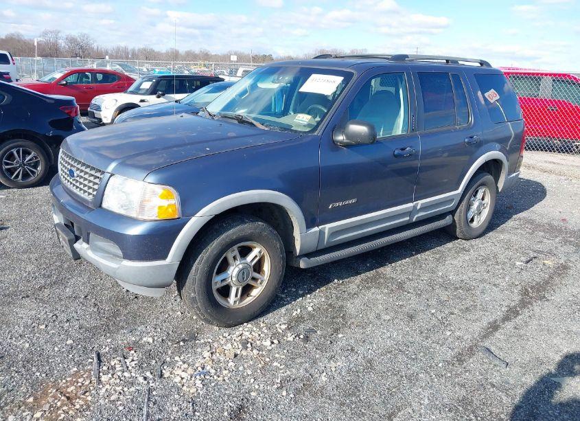 Photo 2 of 2002 Ford Explorer XLT (VIN 1FMDU73E92UB87171)