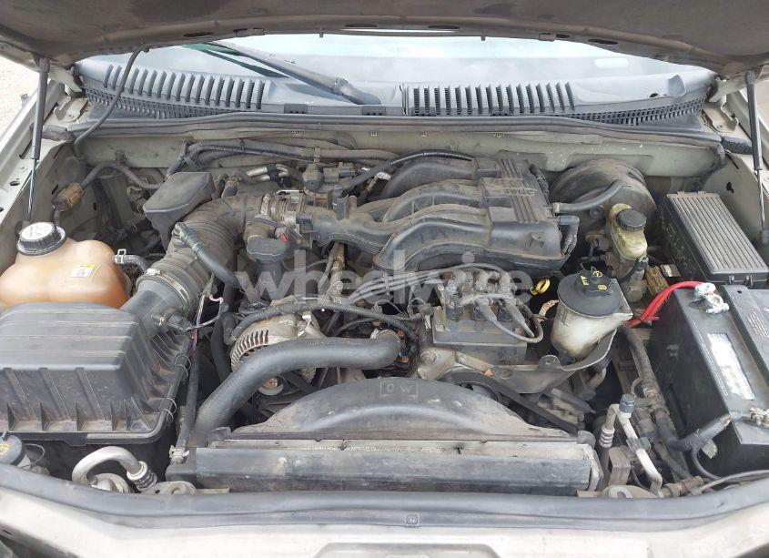 Photo 10 of 2004 Ford Explorer NBX/XLT (VIN 1FMDU73K04UC25928)