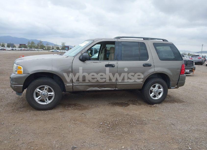 Photo 15 of 2004 Ford Explorer NBX/XLT (VIN 1FMDU73K04UC25928)