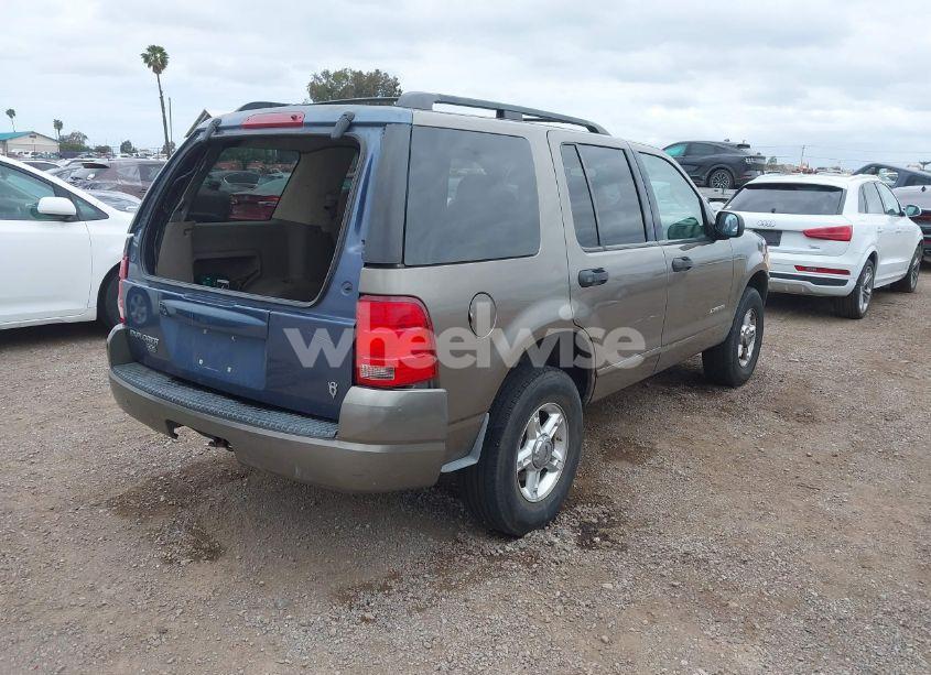 Photo 4 of 2004 Ford Explorer NBX/XLT (VIN 1FMDU73K04UC25928)