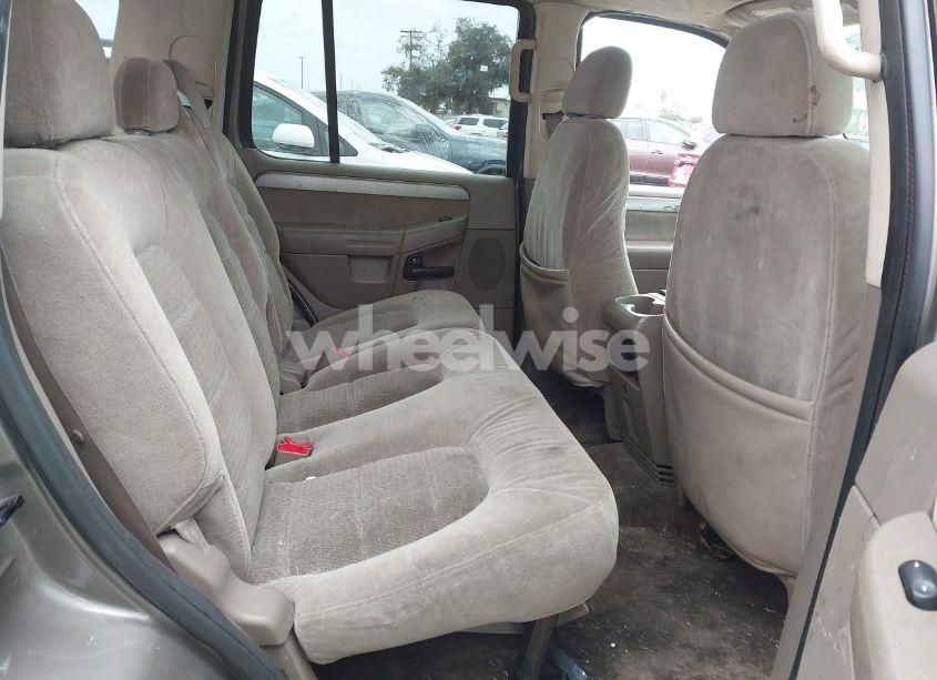 Photo 8 of 2004 Ford Explorer NBX/XLT (VIN 1FMDU73K04UC25928)