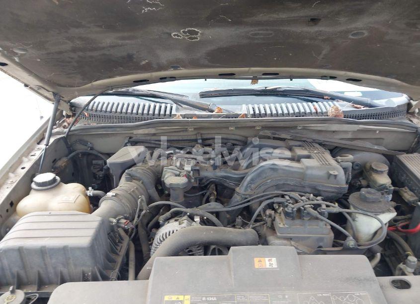 Photo 10 of 2004 Ford Explorer NBX/XLT (VIN 1FMDU73K24ZA20601)