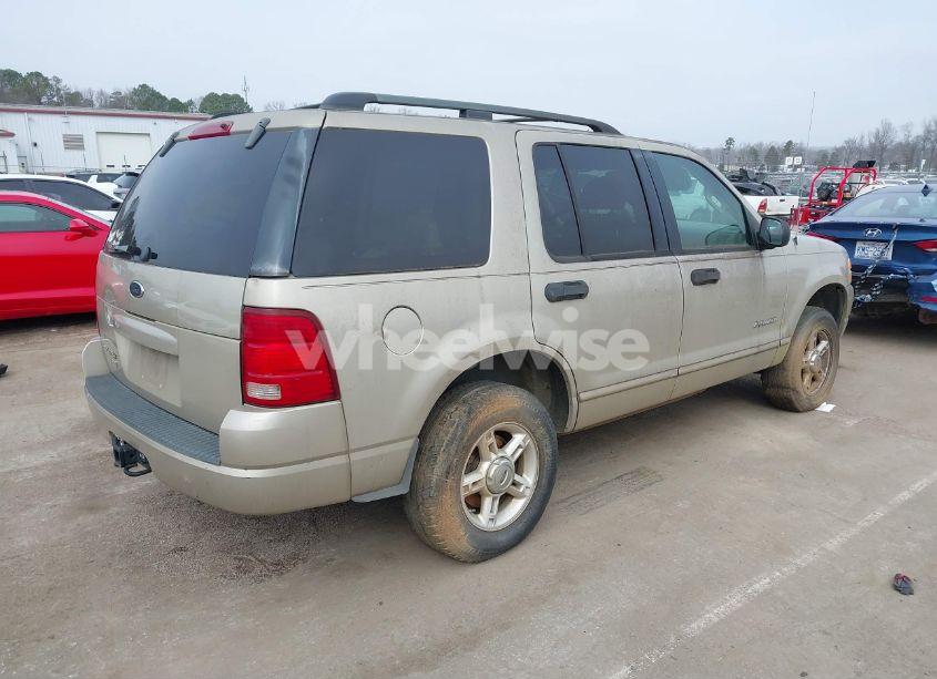 Photo 4 of 2004 Ford Explorer NBX/XLT (VIN 1FMDU73K24ZA20601)