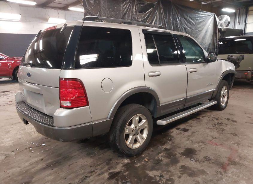 Photo 4 of 2004 Ford Explorer NBX/XLT (VIN 1FMDU73K34ZA75154)