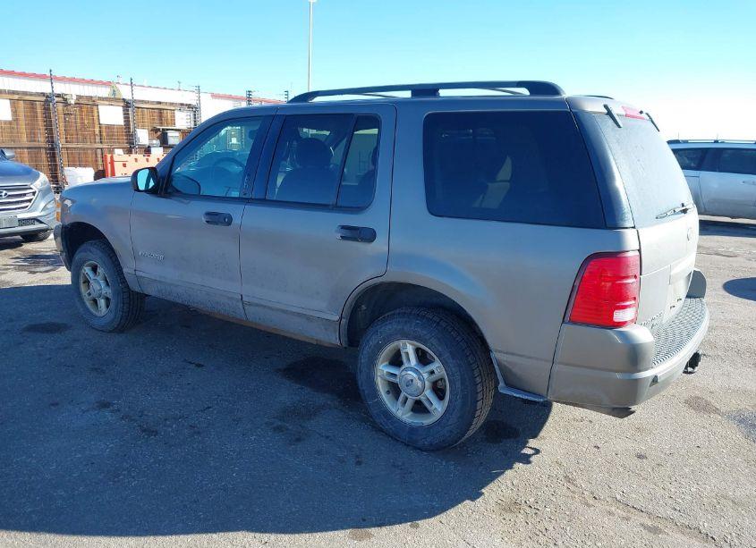 Photo 3 of 2004 Ford Explorer NBX/XLT (VIN 1FMDU73K54ZA53494)