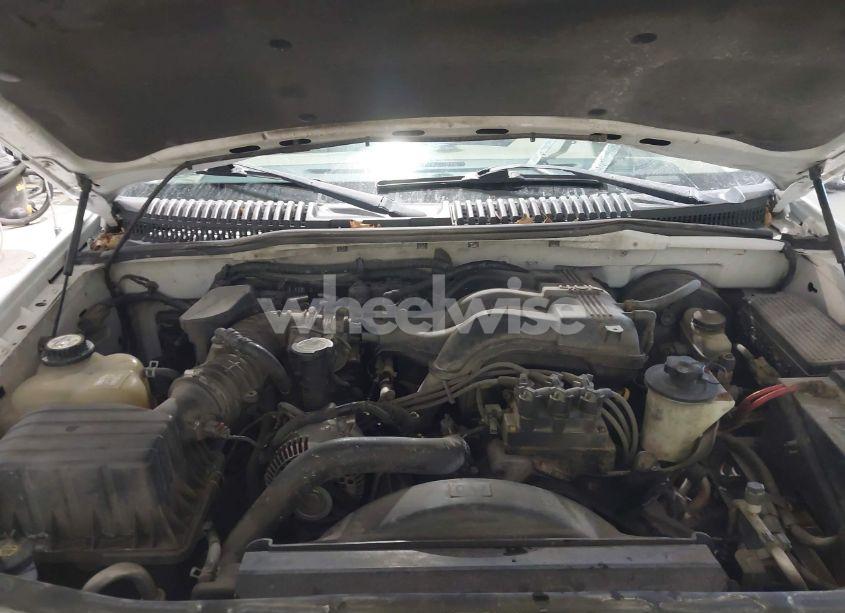 Photo 10 of 2004 Ford Explorer NBX/XLT (VIN 1FMDU73K64ZB21964)