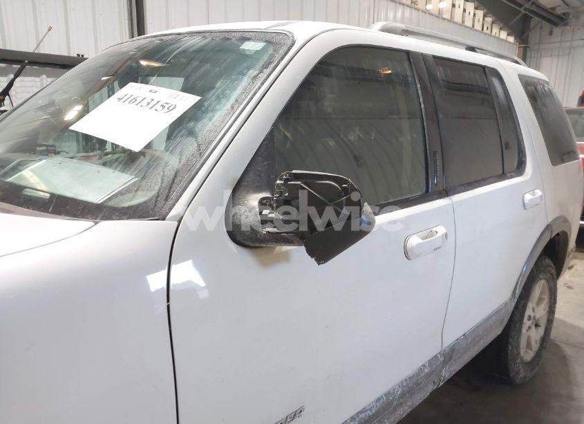 Photo 12 of 2004 Ford Explorer NBX/XLT (VIN 1FMDU73K64ZB21964)