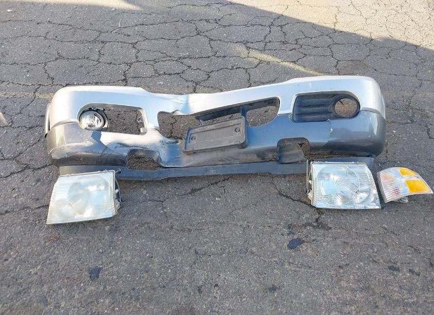 Photo 12 of 2005 Ford Explorer XLT/XLT SPORT (VIN 1FMDU73K65UB48886)