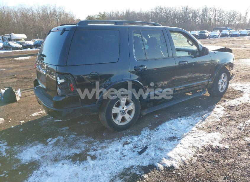 Photo 4 of 2003 Ford Explorer NBX/XLT (VIN 1FMDU73KX3ZA70158)
