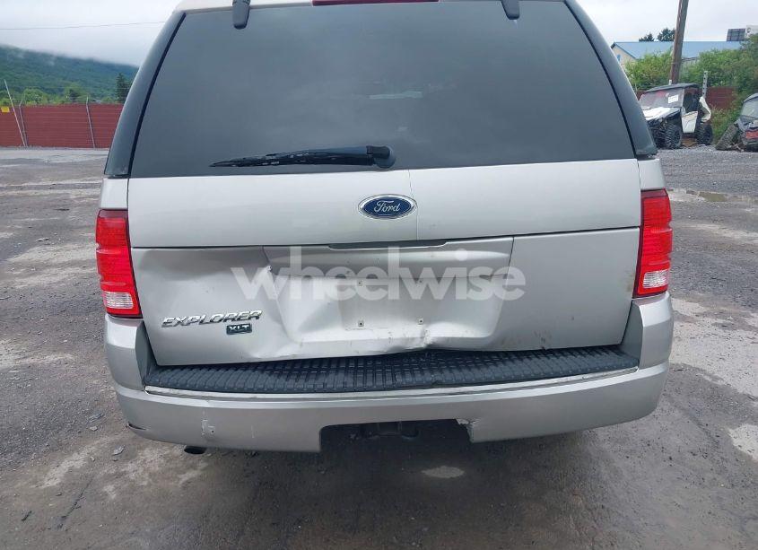 Photo 6 of 2004 Ford Explorer NBX/XLT (VIN 1FMDU73KX4UB18210)