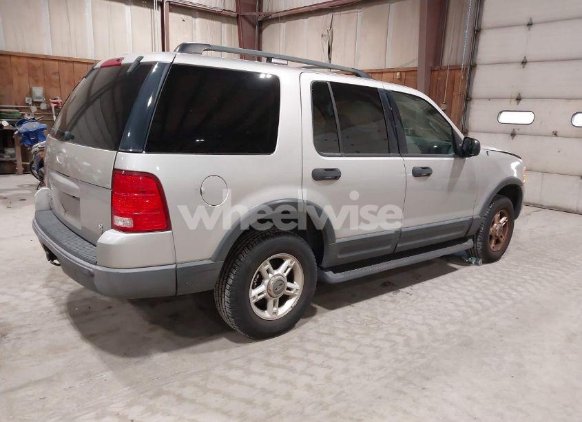 Photo 4 of 2003 Ford Explorer NBX/XLT (VIN 1FMDU73W43ZB55712)