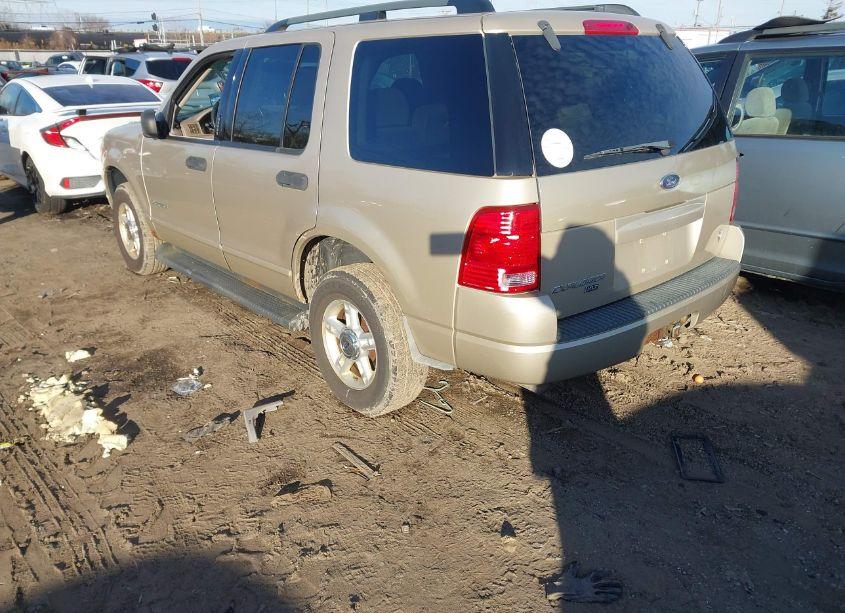 Photo 3 of 2004 Ford Explorer NBX/XLT (VIN 1FMDU73W74UB47411)