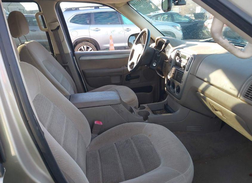 Photo 5 of 2004 Ford Explorer NBX/XLT (VIN 1FMDU73W74UB47411)
