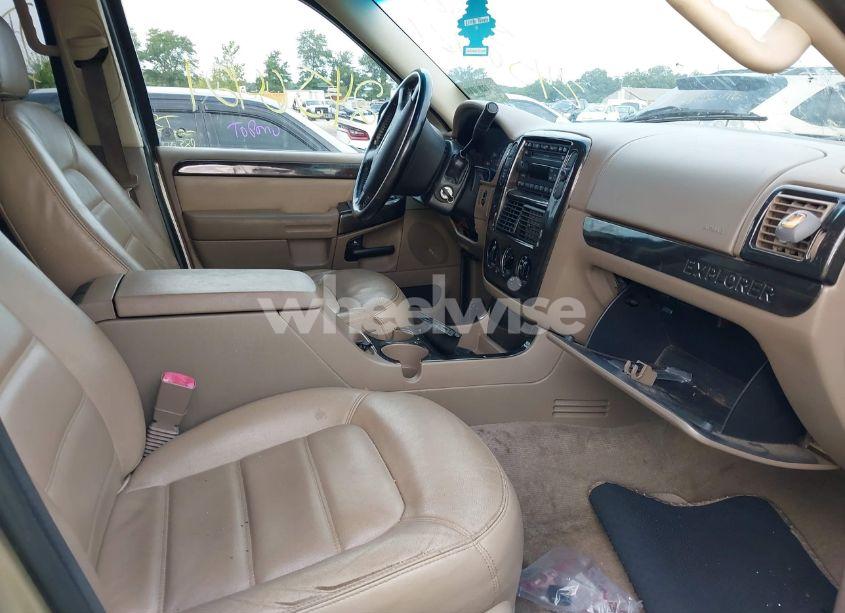 Photo 5 of 2003 Ford Explorer NBX/XLT (VIN 1FMDU73WX3ZB45167)