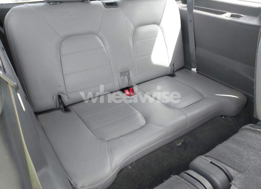 Photo 12 of 2005 Ford Explorer XLT/XLT SPORT (VIN 1FMDU73WX5UB10936)