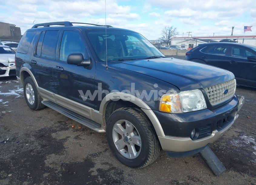 2005 Ford Explorer EDDIE BAUER (VIN 1FMDU74E05UA45262) main photo