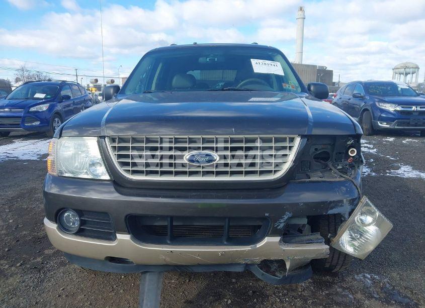 Photo 12 of 2005 Ford Explorer EDDIE BAUER (VIN 1FMDU74E05UA45262)