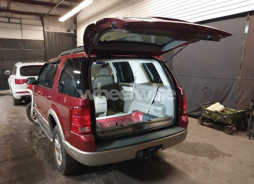 Photo 3 of 2005 Ford Explorer EDDIE BAUER (VIN 1FMDU74E55ZA03706)