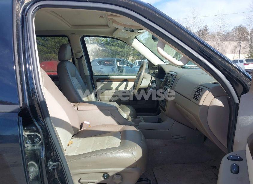 Photo 5 of 2005 Ford Explorer EDDIE BAUER (VIN 1FMDU74E75UA61197)