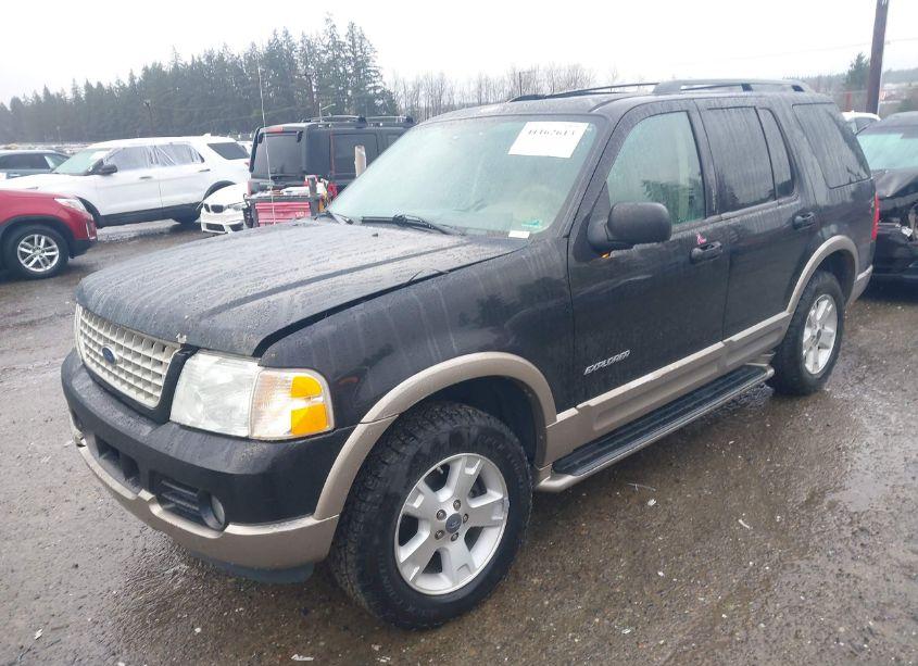 Photo 2 of 2004 Ford Explorer EDDIE BAUER (VIN 1FMDU74K14ZA81291)