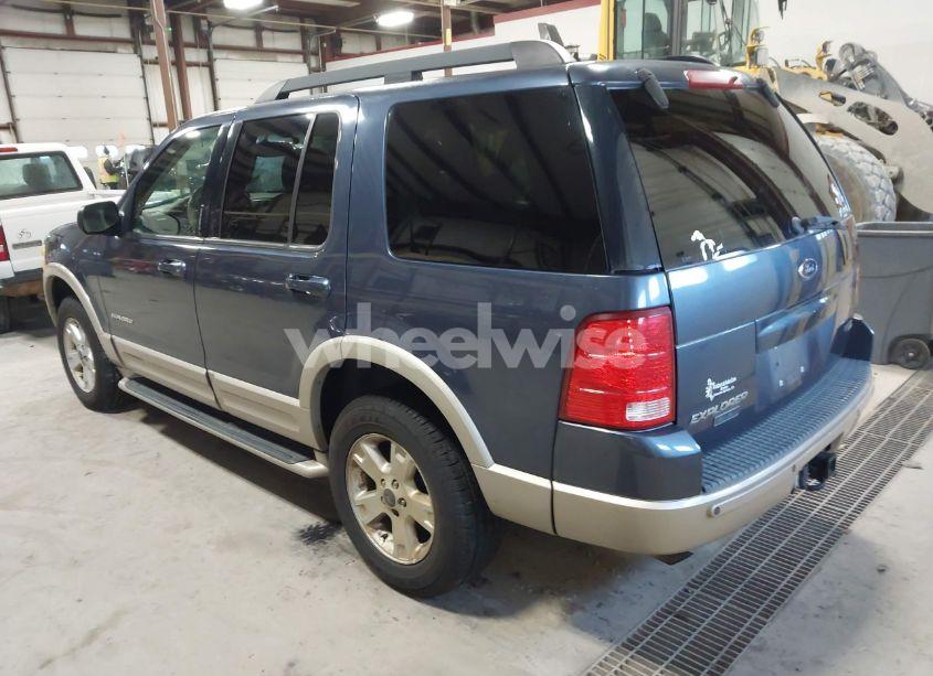 Photo 3 of 2005 Ford Explorer EDDIE BAUER (VIN 1FMDU74K25UA67415)