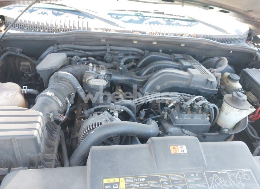 Photo 10 of 2004 Ford Explorer EDDIE BAUER (VIN 1FMDU74K34UA73769)