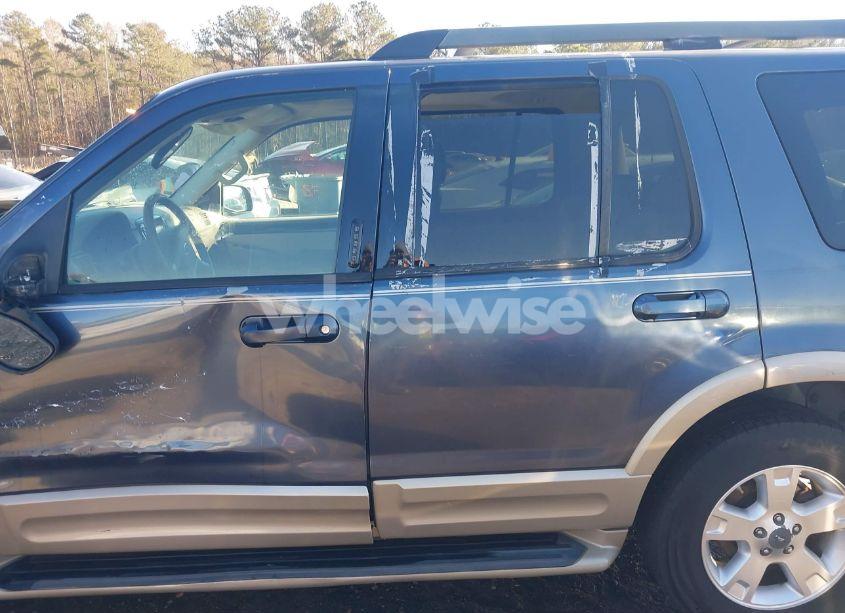 Photo 14 of 2005 Ford Explorer EDDIE BAUER (VIN 1FMDU74K45UA77900)